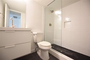 5404 Reiger Avenue - Photo 10