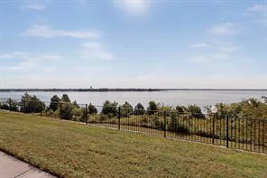 2208 Fairwater Mews - Photo 36