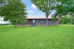 258 County Road 14665 - Photo 4