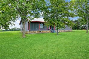 258 County Road 14665 - Photo 6
