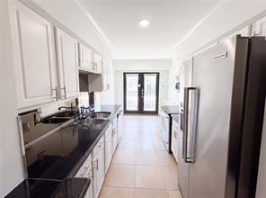7734 Meadow Road - Photo 7