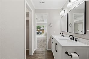 9705 Rosalie Court - Photo 24