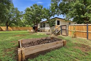 9705 Rosalie Court - Photo 31
