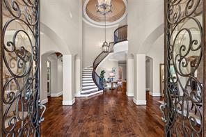 6901 Sanctuary Lane - Photo 4