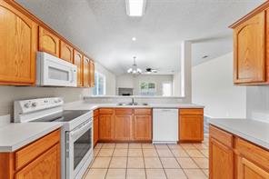 1422 Fairfield Drive - Photo 13