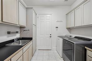 5609 La Foy Boulevard - Photo 12