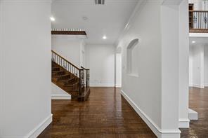 5609 La Foy Boulevard - Photo 4