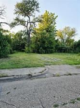 2511 Saint Clair Drive - Photo 1