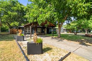 702 Crescent Street - Photo 1