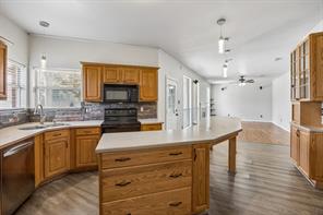 4217 Bent Oaks Drive - Photo 9
