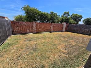 8928 Sunny Hollow Drive - Photo 34