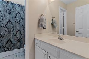 2045 Hillcroft Drive - Photo 16