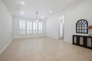 7412 Plumgrove Road - Photo 9