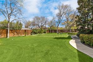 4719 Forest Lane - Photo 34