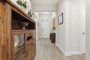 1104 Eastland Lane - Photo 7