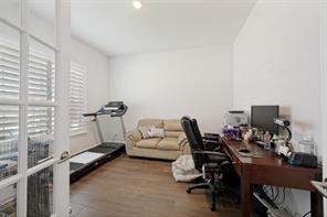 712 Matador Lane - Photo 2