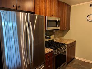 3883 Turtle Creek Boulevard - Photo 20