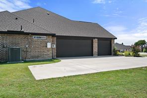 5013 Freestone Drive - Photo 3