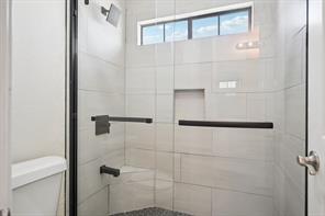 381 Fairlanding Avenue - Photo 29