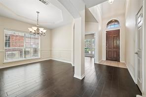 381 Fairlanding Avenue - Photo 7