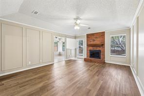 3211 Brookview Drive - Photo 2