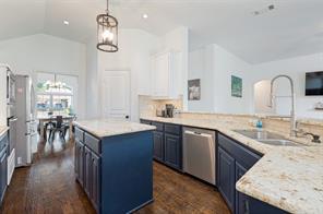 2830 Rosewood Boulevard - Photo 14