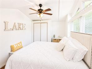 17160 Lakeview Drive - Photo 16
