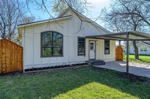 1905 S Walnut Street - Photo 1