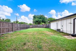 745 Pinehurst Drive - Photo 31