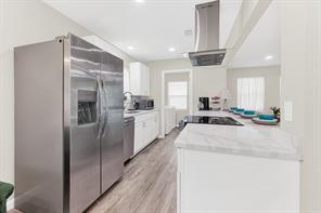 745 Pinehurst Drive - Photo 9
