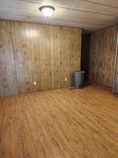 3310 FM 573 - Photo 5