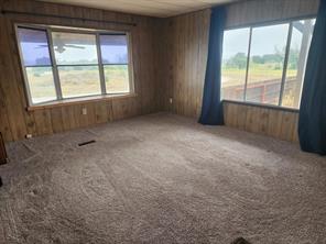 3310 FM 573 - Photo 7
