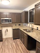 2025 Lyle Avenue - Photo 11