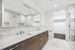 7901 Windrose Avenue - Photo 14