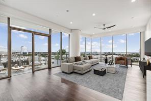 7901 Windrose Avenue - Photo 2