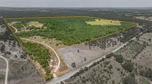654 Private Road 1129 - Photo 2