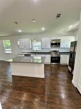 2312 Morgan Street - Photo 2