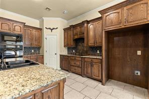 610 Vanishing Oaks Drive - Photo 21