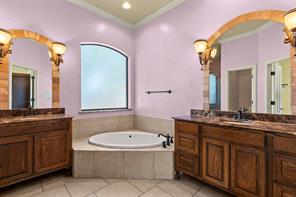 610 Vanishing Oaks Drive - Photo 37