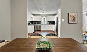 4221 Sanger Avenue - Photo 16