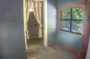 1106 6th Street SE - Photo 9