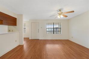 218 N Texas Boulevard - Photo 4