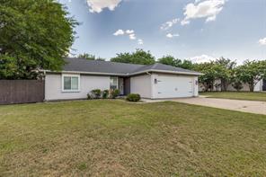 625 Park Center Boulevard - Photo 1