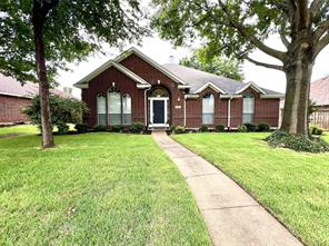 11413 Huntington Road - Photo 1
