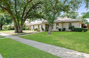 621 Harvest Glen Drive - Photo 1
