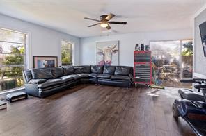 422 N Holiday Drive - Photo 7