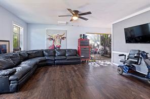 422 N Holiday Drive - Photo 8