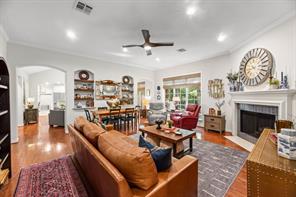 2000 Scott Place - Photo 18