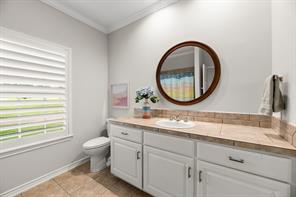 2000 Scott Place - Photo 40