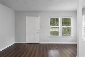 1330 Fordham Road - Photo 4